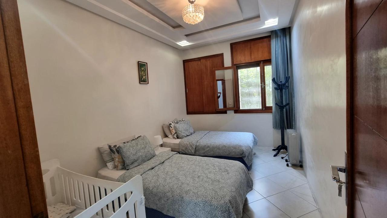 Luxury Family House With Garden View Casablanca Lägenhet Exteriör bild