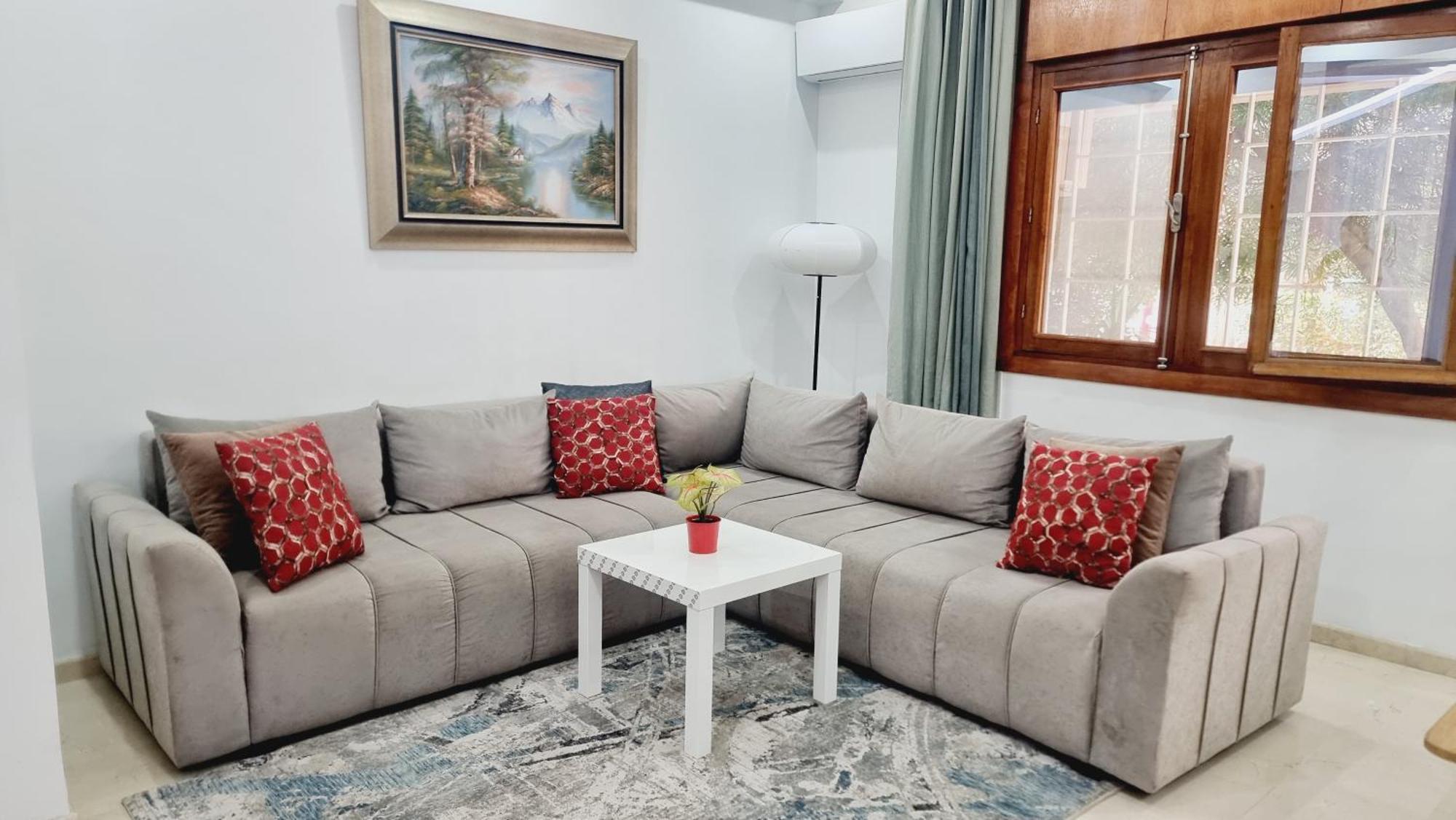 Luxury Family House With Garden View Casablanca Lägenhet Exteriör bild